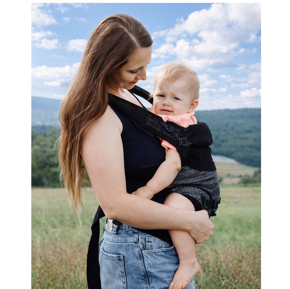 Bērnu nēsātājs Dooky Terra Nova Black